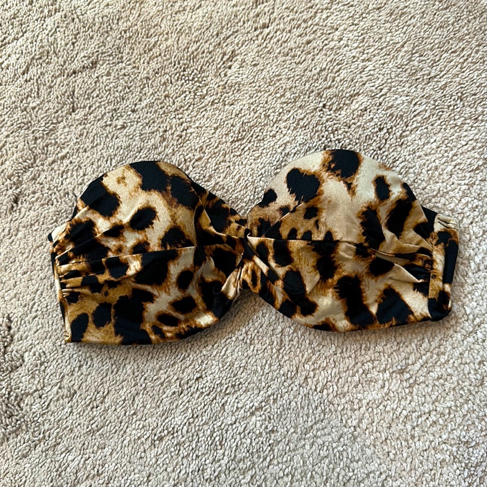 Victoria’s Secret leopard swim top
